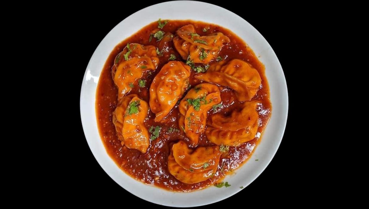 Gravy Momos